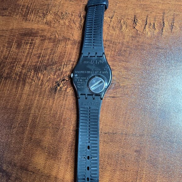 Unisex Swatch Watch - Picture 4 of 4